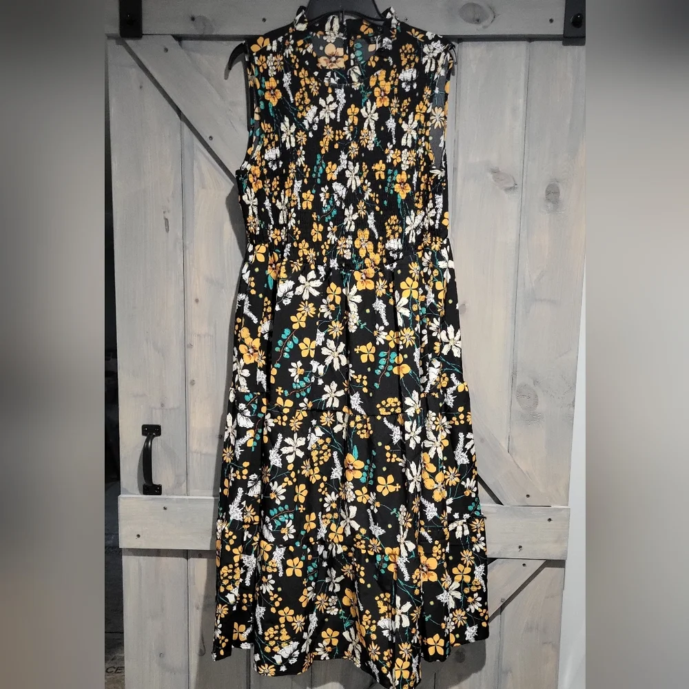 Floral Shirred Mock Neck Cut Out Pocket Ruffle Hem Dress - Picture 5 of 15
